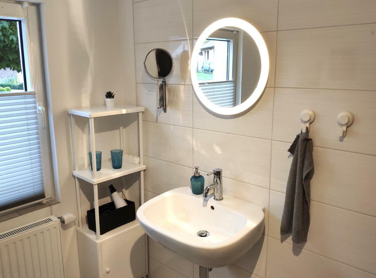 Gemuetliches Apartment Mit Wlan In Ruhiger Lage! Dielmissen Extérieur photo